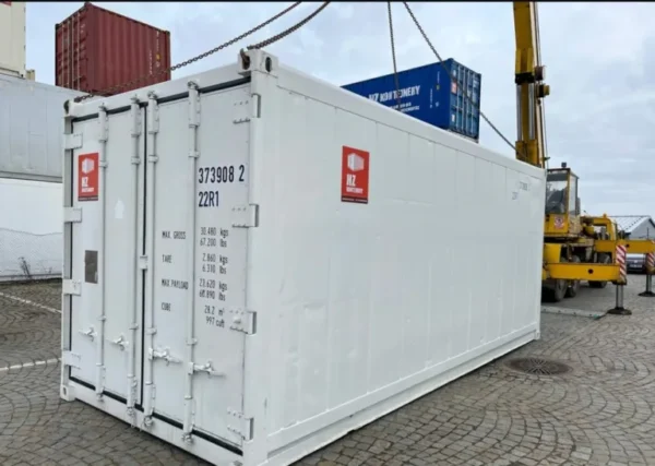 1-4-768x546 Contentor refrigerado/congelador RF de 20 pés