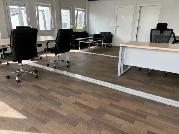 3-9-1-768x576 Escritório modular portátil – 4 módulos de 6×9,72 m