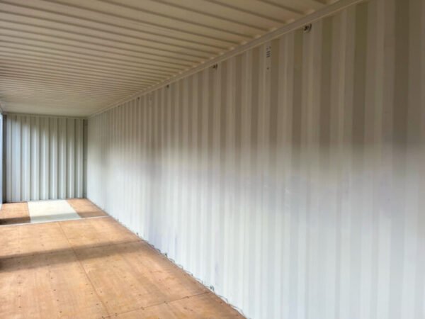 4-12-768x576 Contentor marítimo High Cube de 40 pés com 4 portas laterais – Usado