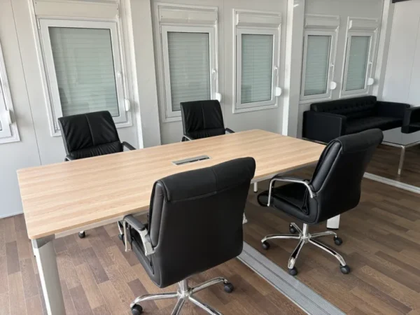 4-8-1-768x576 Escritório modular portátil – 4 módulos de 6×9,72 m