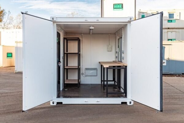 628376288_122098720041248485_918646444497071958_n-768x512 Contentor de armazenamento de 10 pés