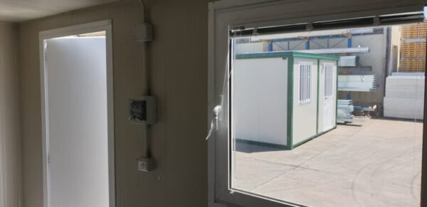 Monobloco 4×2 para utilização em escritório