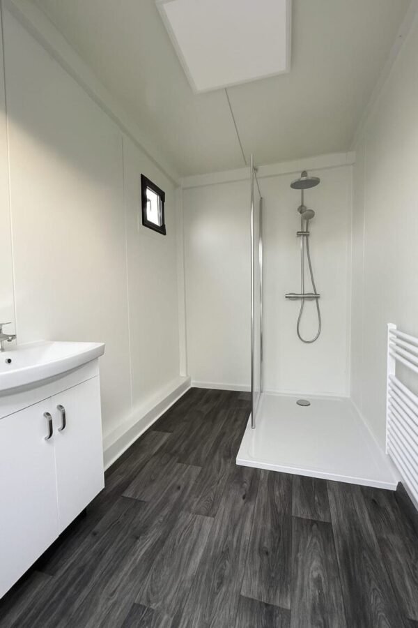 wc-p-768x1152 Módulo sanitário PRENIUM com chuveiro e sanita separados